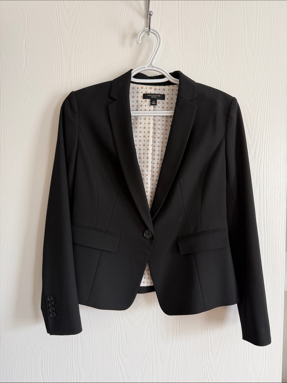 Ann Taylor Black Single-Button Tailored Blazer